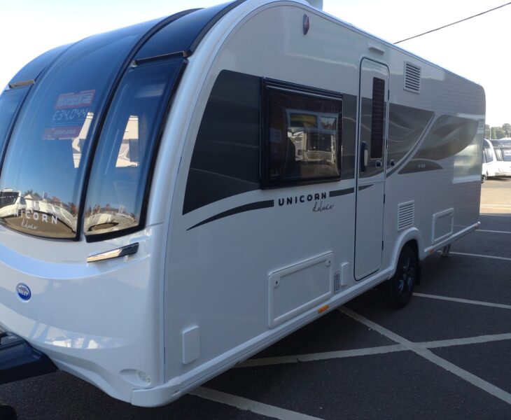 2026 Bailey Unicorn Deluxe Vigo Front/Side