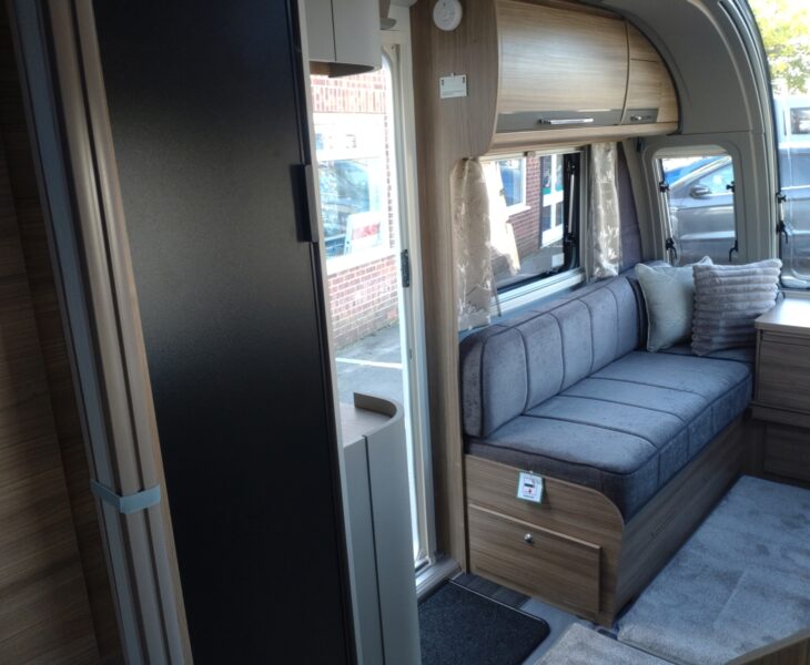 2026 Bailey Unicorn Deluxe Vigo Interior