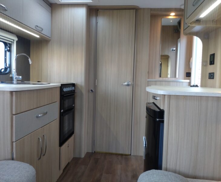 2016 Coachman Vision 450 Interior