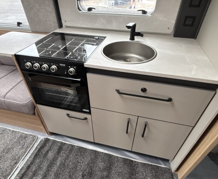 2026 Bailey Phoenix 420 Black Edition Kitchen