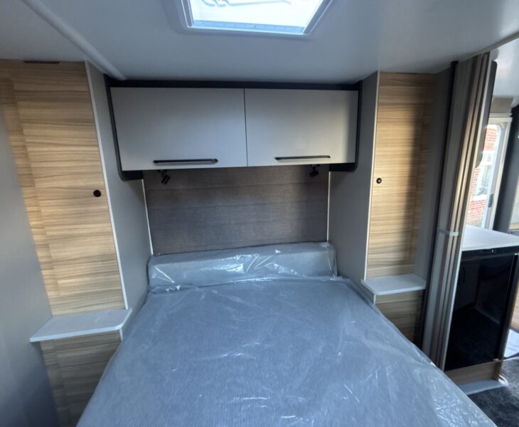 2026 Bailey Phoenix 644 Black Edition fixed bed