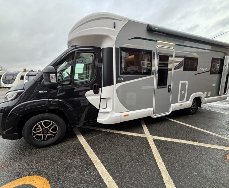 New Bailey Autograph 81-5 2026 nearside