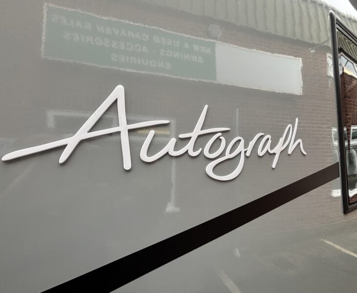 New Bailey Autograph 81-5 2026 decal