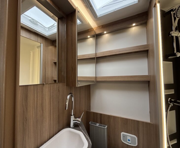 New Bailey Autograph 81-5 2026 washroom