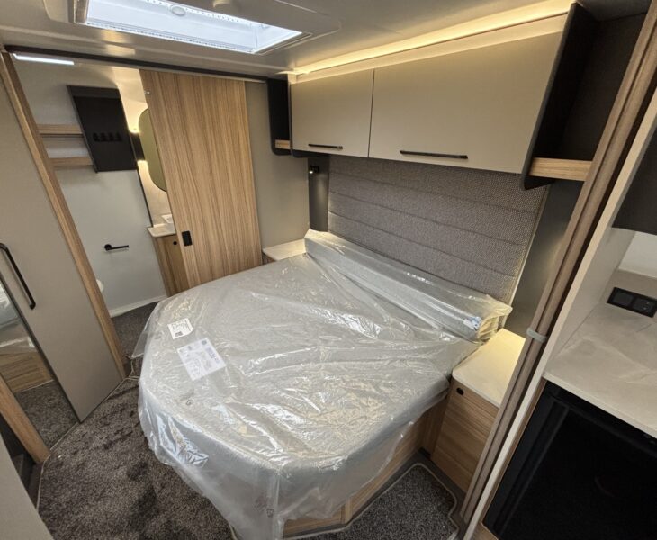 2026 Bailey Pegasus Grande Brindisi Black Edition bed