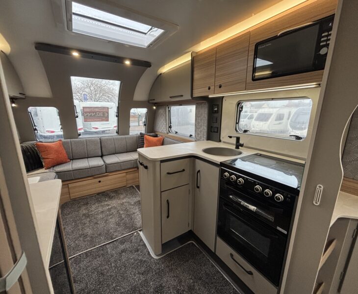 2026 Bailey Pegasus Grande Brindisi Black Edition kitchen & lounge