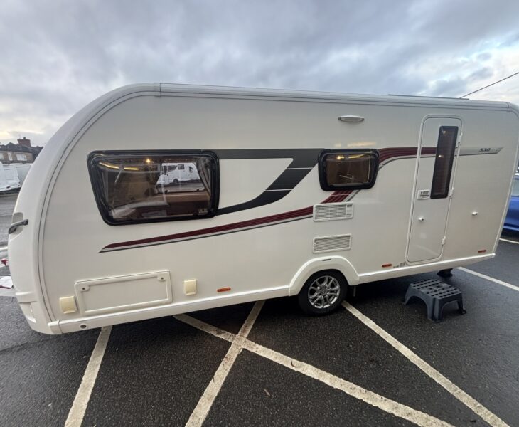 Swift Conqueror 530 2016 NEARSIDE