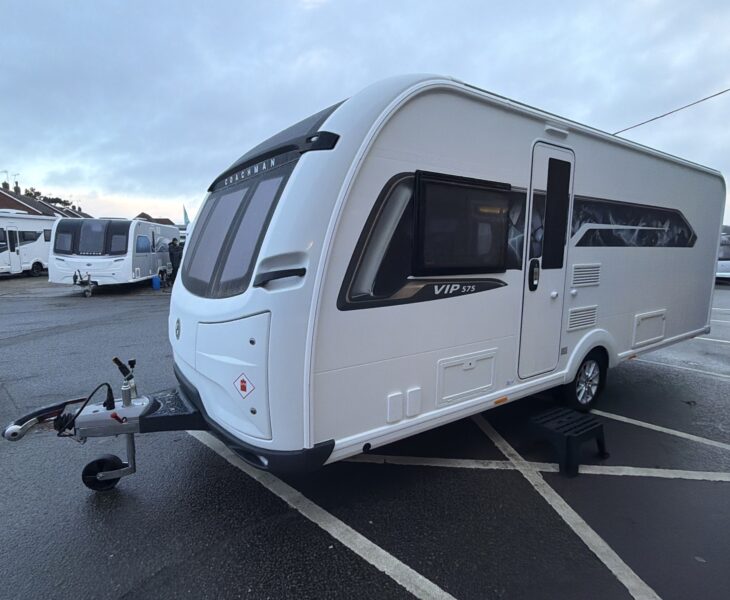 26 Coachman VIP 575 nearside