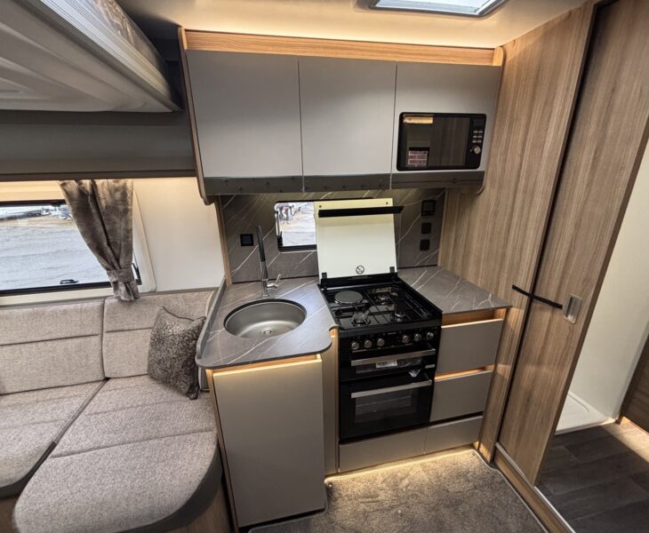 2026 Bailey Autograph 72-2 KITCHEN
