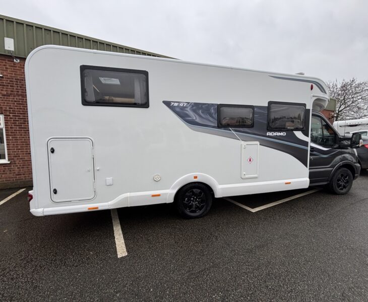 NEW Bailey Adamo 75-4T OFFSIDE