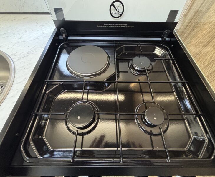 Bailey Adamo 60-2 HOB