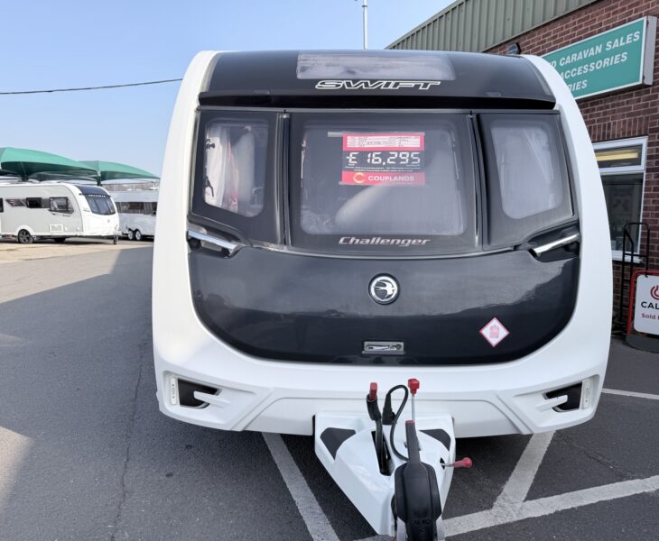 2017 Swift Challenger 580 Front