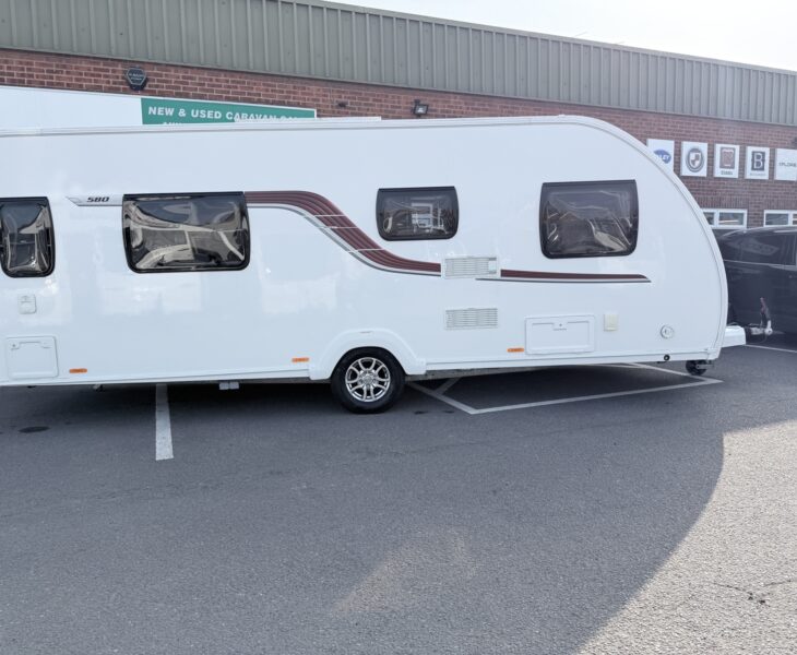 2017 Swift Challenger 580 Side