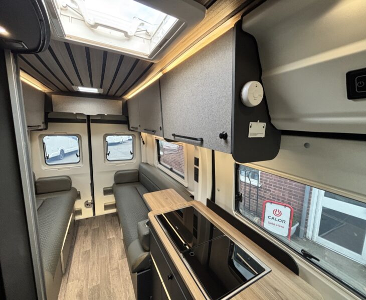 New Bailey Endurance E62 2026 VIEW TO LOUNGE