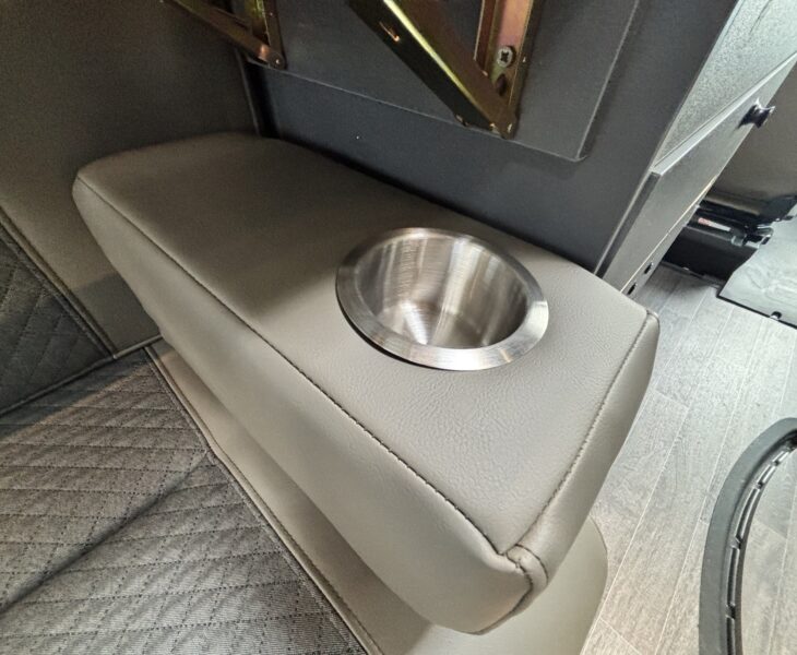 New Bailey Endurance E62 2026 ARM REST