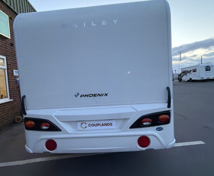 2020 Bailey Phoenix 640 Rear view