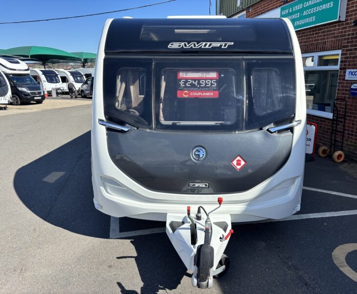 Swift Challenger SE 650 2023 FRONT