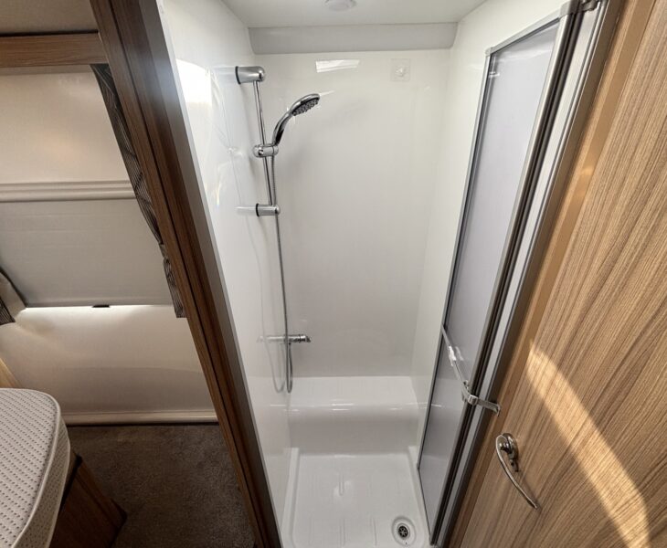 Bailey Phoenix GT75 640 2024 SHOWER