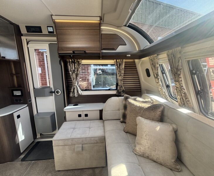 2026 Coachman Lusso 4 Interior