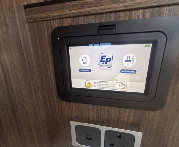 2026 Coachman Lusso 4 Interior E&P Unit