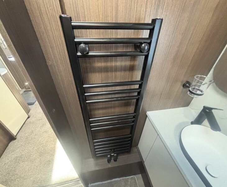 2026 Coachman Lusso 4 Interior