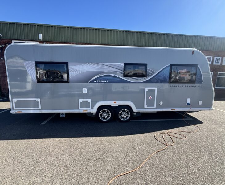 Bailey Pegasus Grande GT75 Messina 2025 OFFSIDE