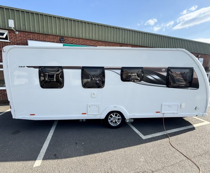 Swift Conqueror 560 2018 OFFSIDE
