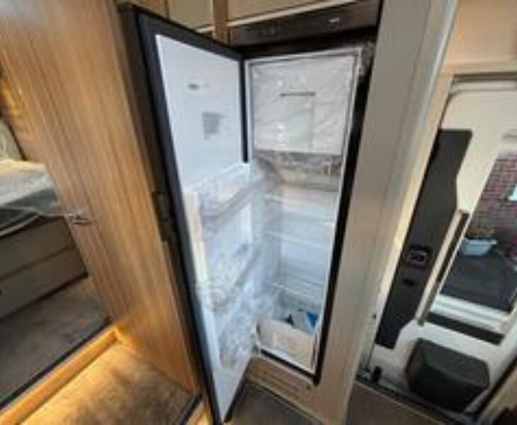 New Bailey Autograph 79-4i 2026 fridge