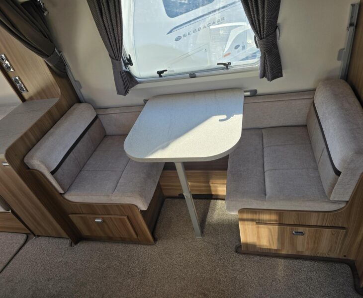 2019 SWIFT ELEGANCE 530