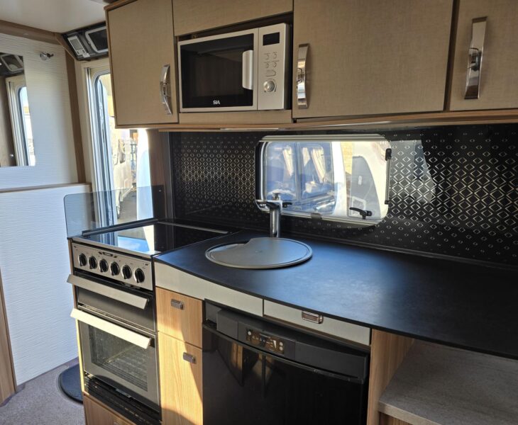 2019 SWIFT ELEGANCE 530