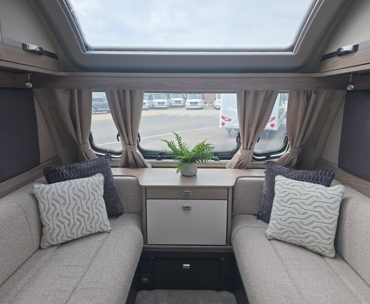 2026 CONQUEROR 480 LOUNGE