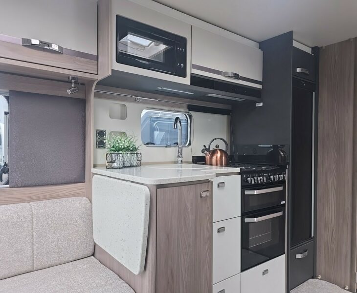 2026 CONQUEROR 480 KITCHEN VIEW