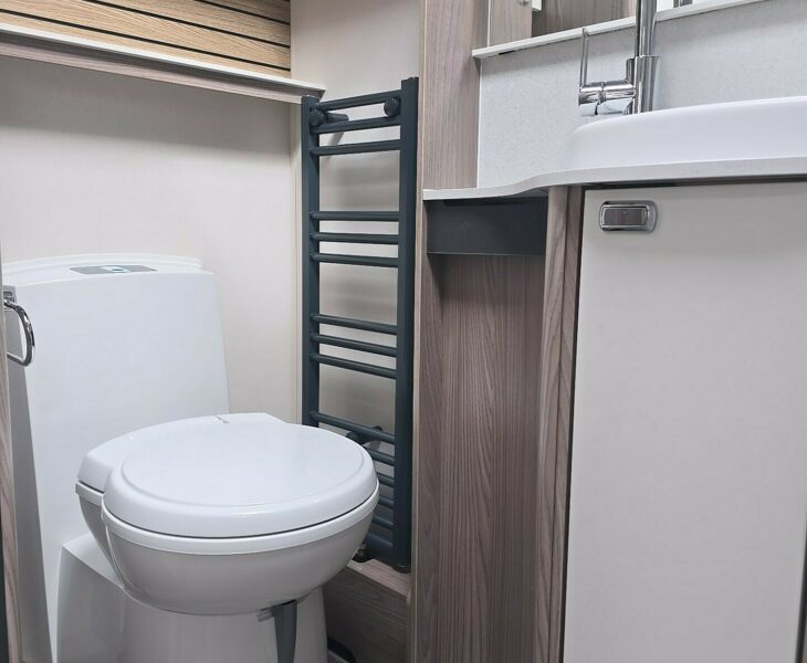 2026 CONQUEROR 480 TOILET