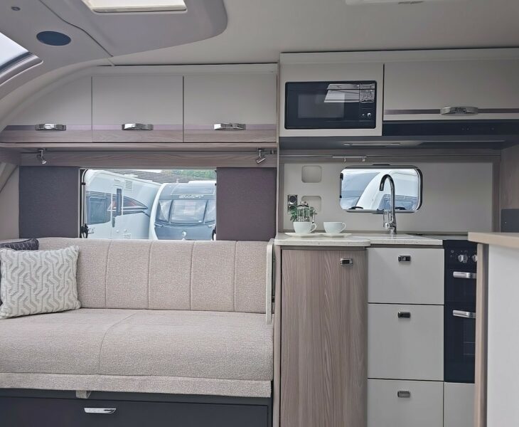 2026 CONQUEROR 645 GRANDE SEAT