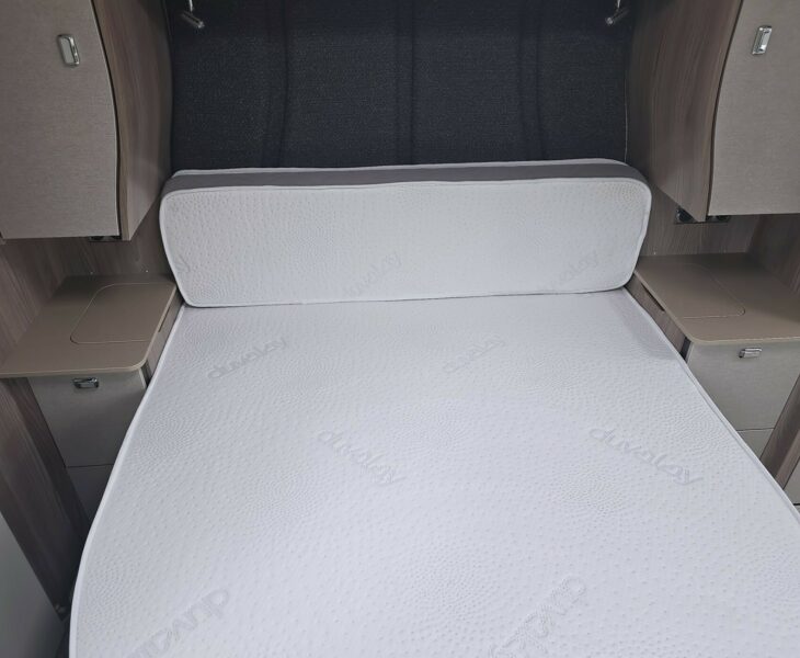 2026 CONQUEROR 645 GRANDE BED