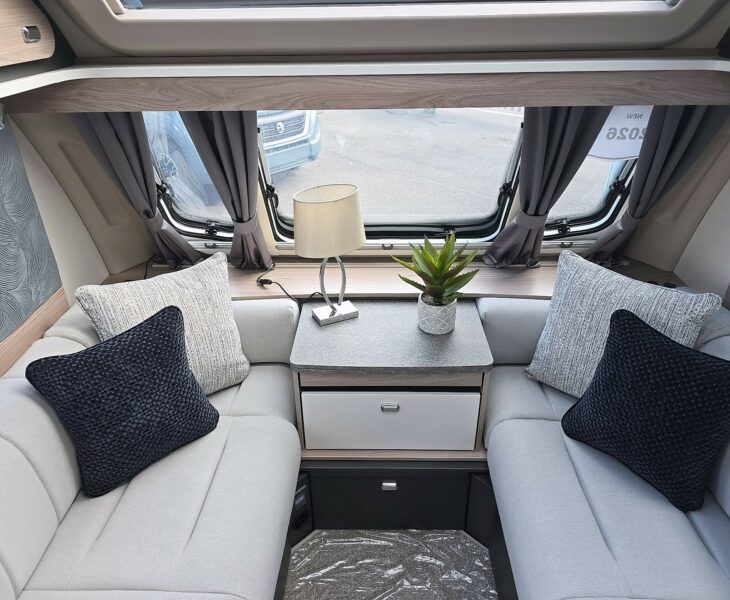 2026 SWIFT CHALLENGER 560 LOUNGE