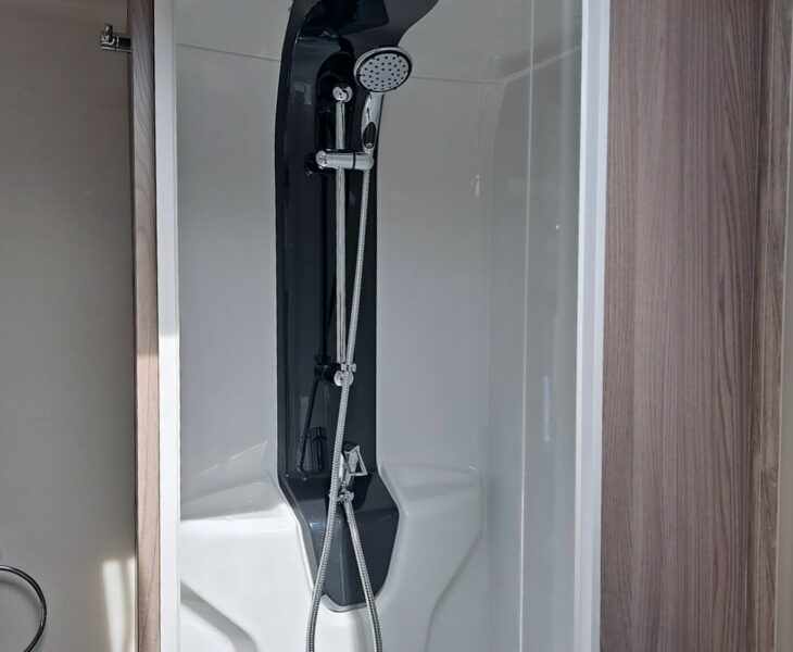 2026 SWIFT CHALLENGER 560 SHOWER