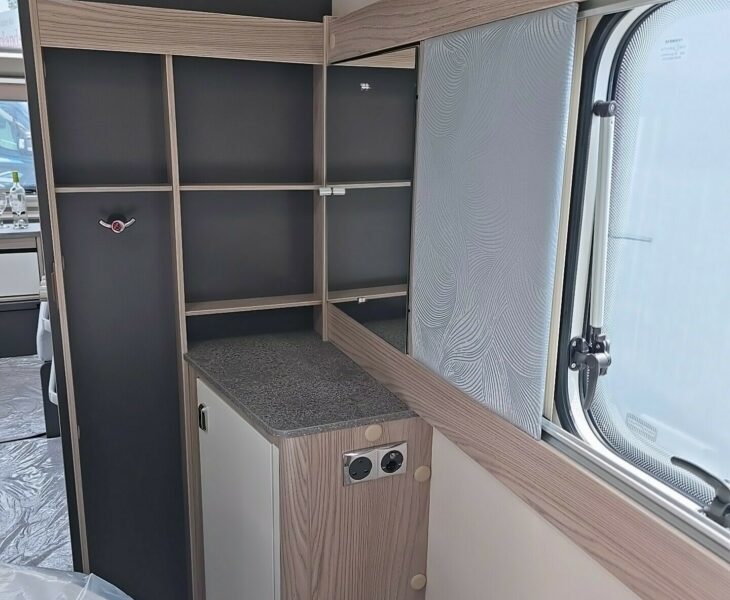 2026 SWIFT CHALLENGER 580 BEDROOM