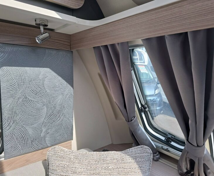 2026 SWIFT CHALLENGER  580 GRANDE UPHOLSTRY