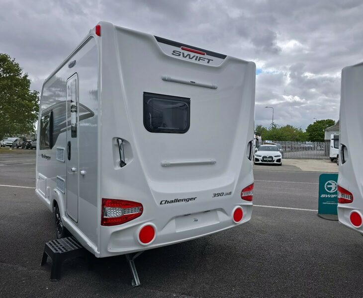 2026 SWIFT CHALLENGER 390 REAR