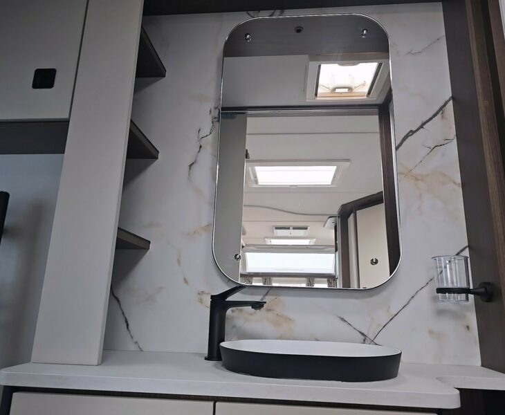2026 COACHMAN LUSSO 2 WASHROOM