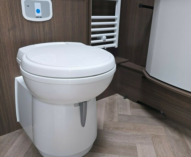 2026 COACHMAN LASER XTRA 480 W/C
