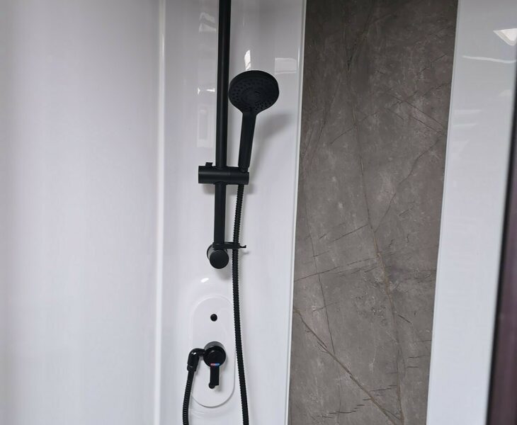 2026 COACHMAN LASER XTRA 480 SHOWER