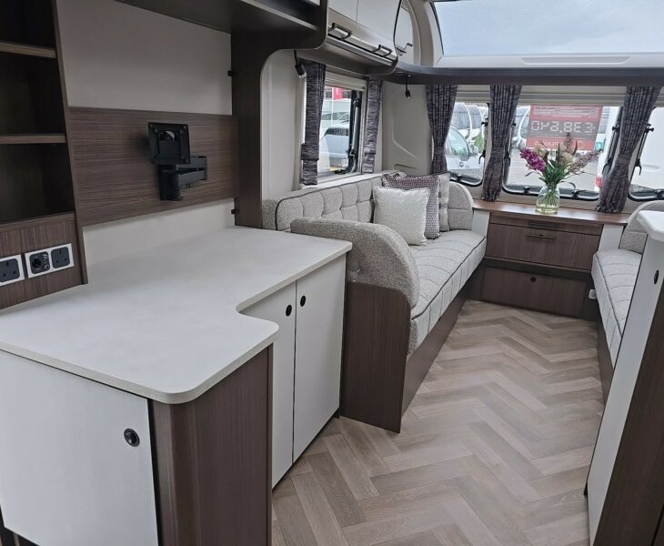 2026 COACHMAN LASER XTRA 480 VIEW