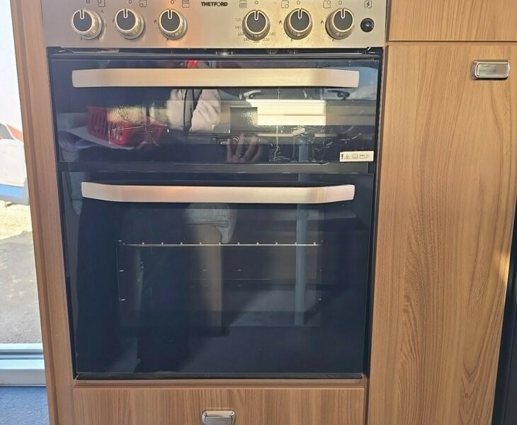 2020 SWIFT FAIRWAY PLATINUM 530 OVEN