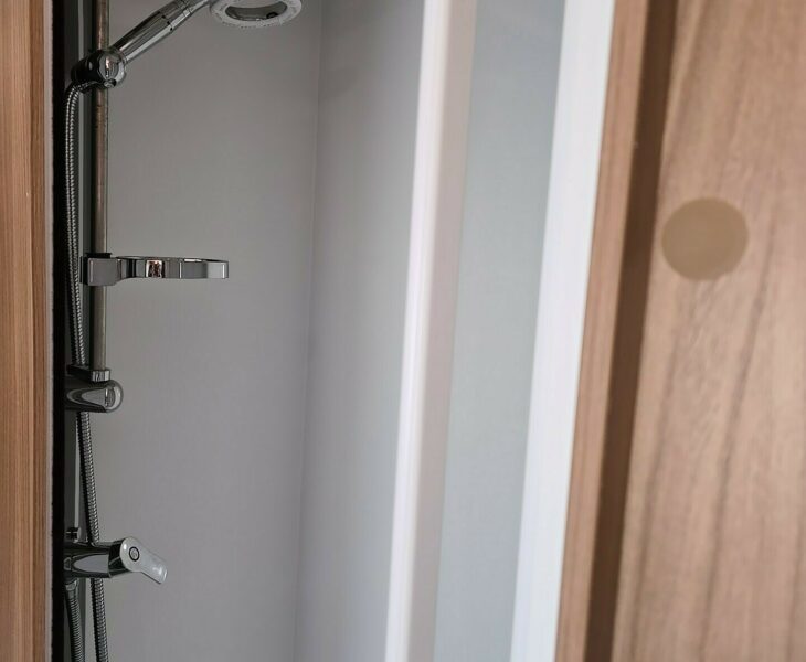 2020 SWIFT FAIRWAY PLATINUM 530 SHOWER