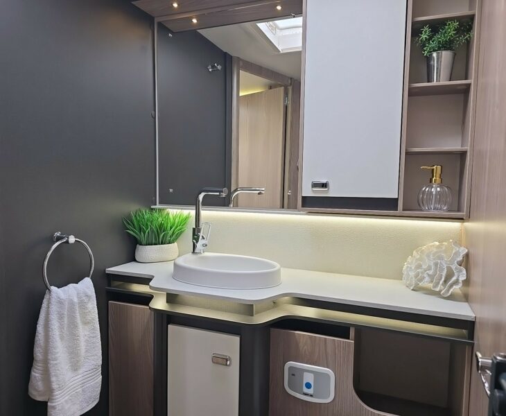 2026 BESSACARR BY DESIGN 835 WASHROOM