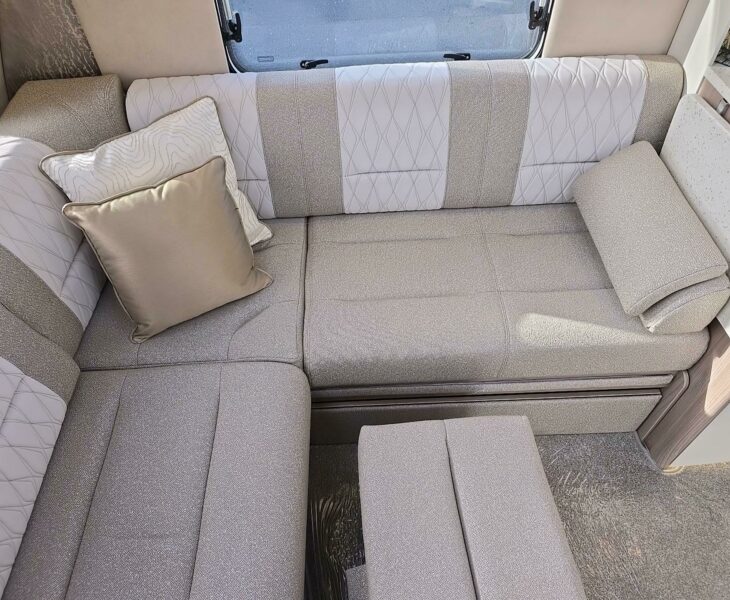 2026 BESSACARR BY DESIGN 850 SEATING