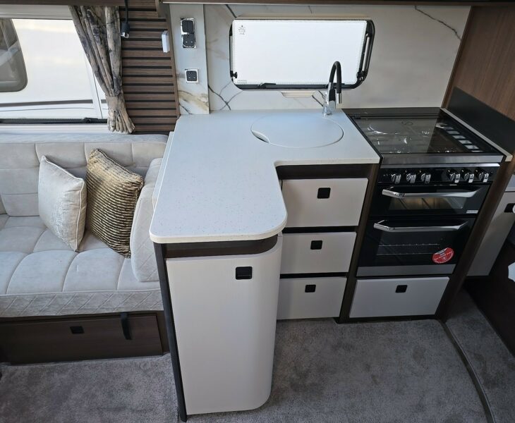 2026 LUSSO 1 KITCHEN