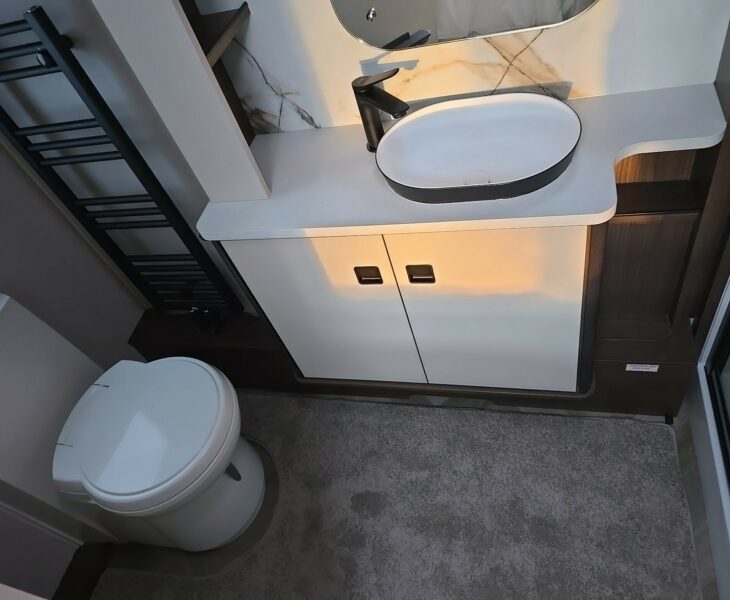 2026 LUSSO 1 WASHROOM